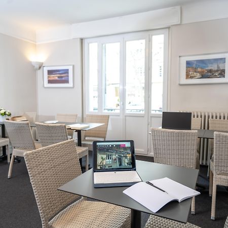 Logis Hotel Du Chateau Caen Esterno foto