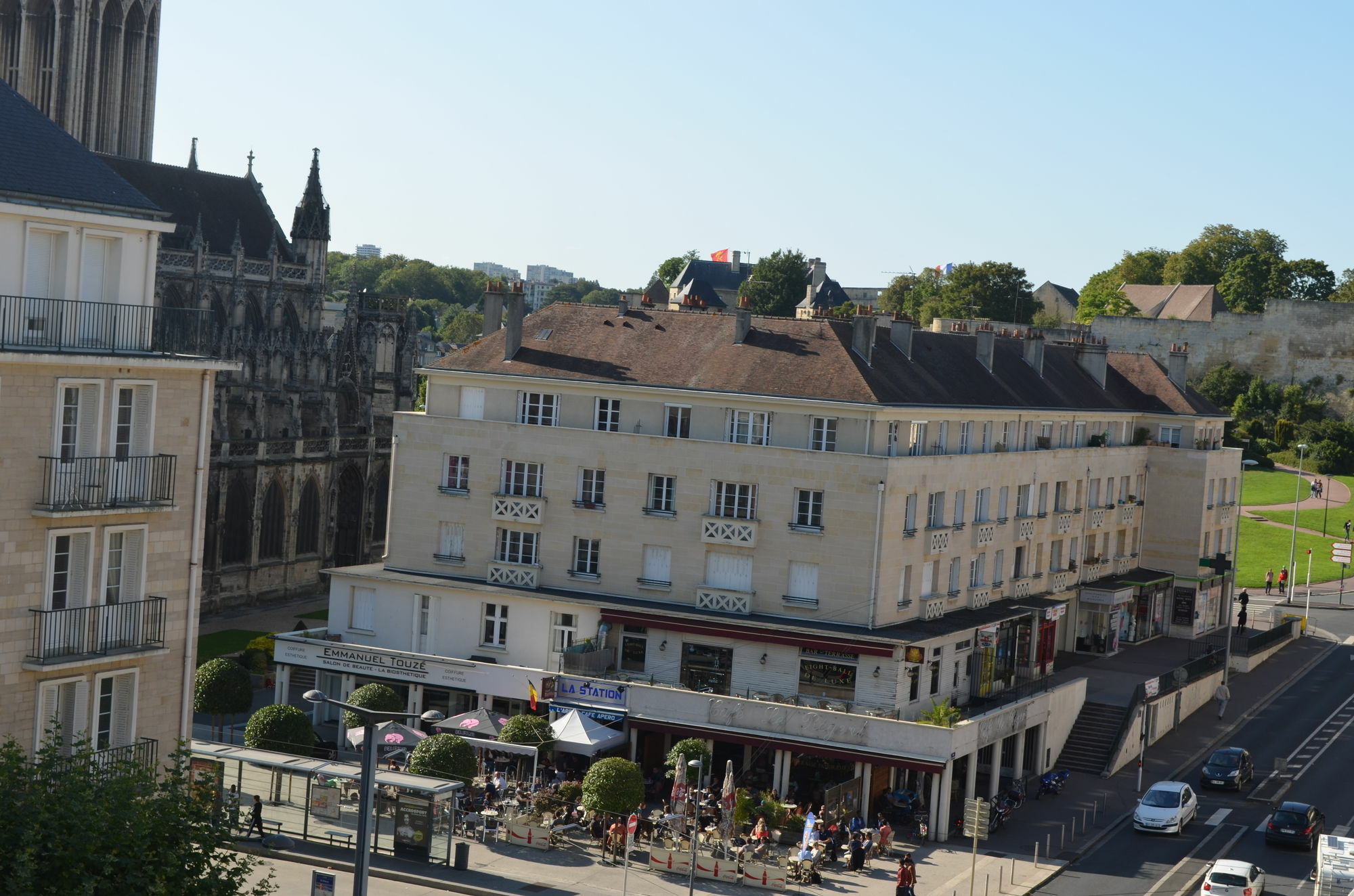 Hotel Du Chateau Caen Esterno foto